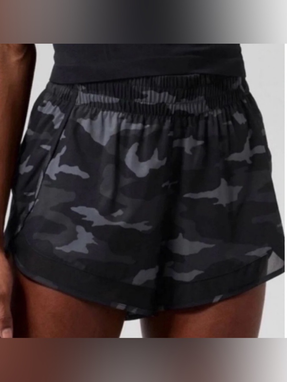 Athleta Camo Printed Racer Run Athletic Shorts 4" Inseam